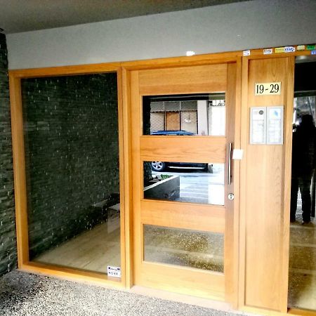 Spacious And Modern Downtown Apartment Heraklion  Exterior photo